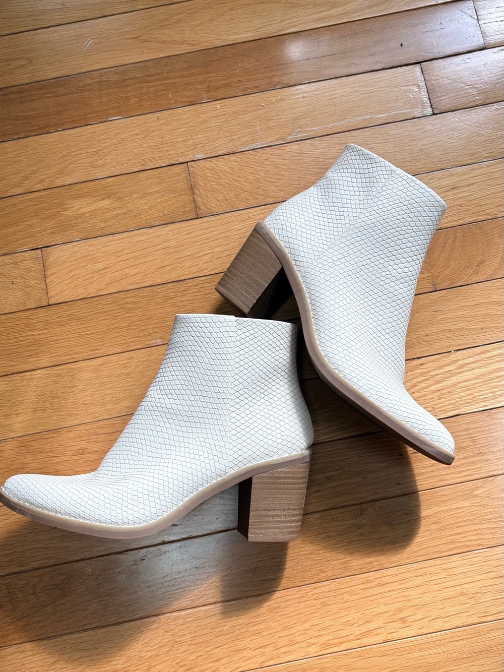 Target white booties - like new! - Picture 2 of 3